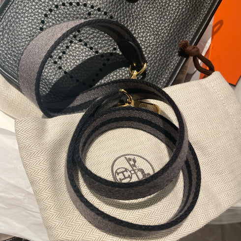 ショルダーバッグ 《エヴリン》TPM