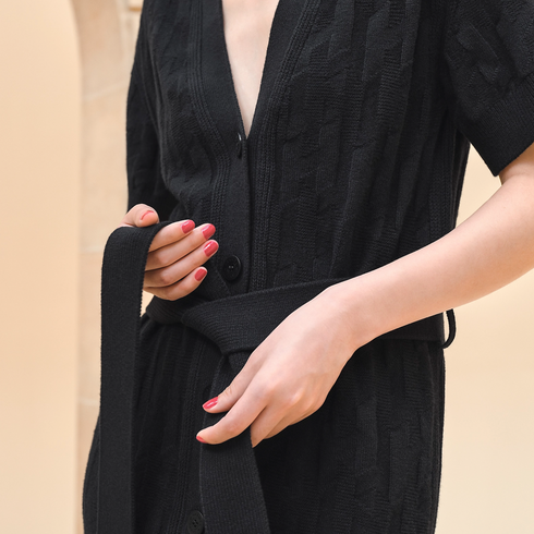 "H" ショートスリーブドレス