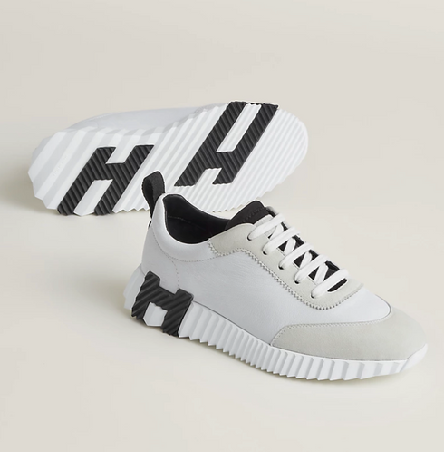 スニーカー 《バウンシング》