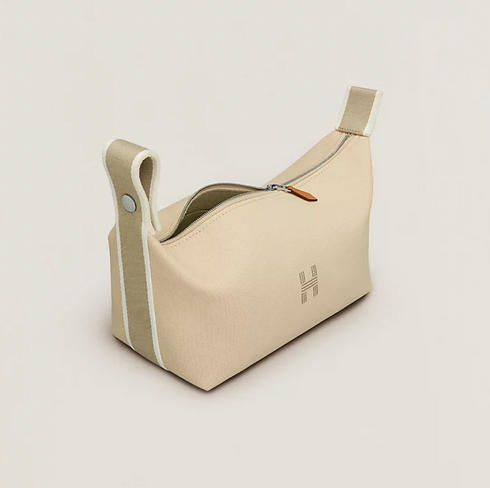 ポーチ 《ブリッド・ア・ブラック》 PM